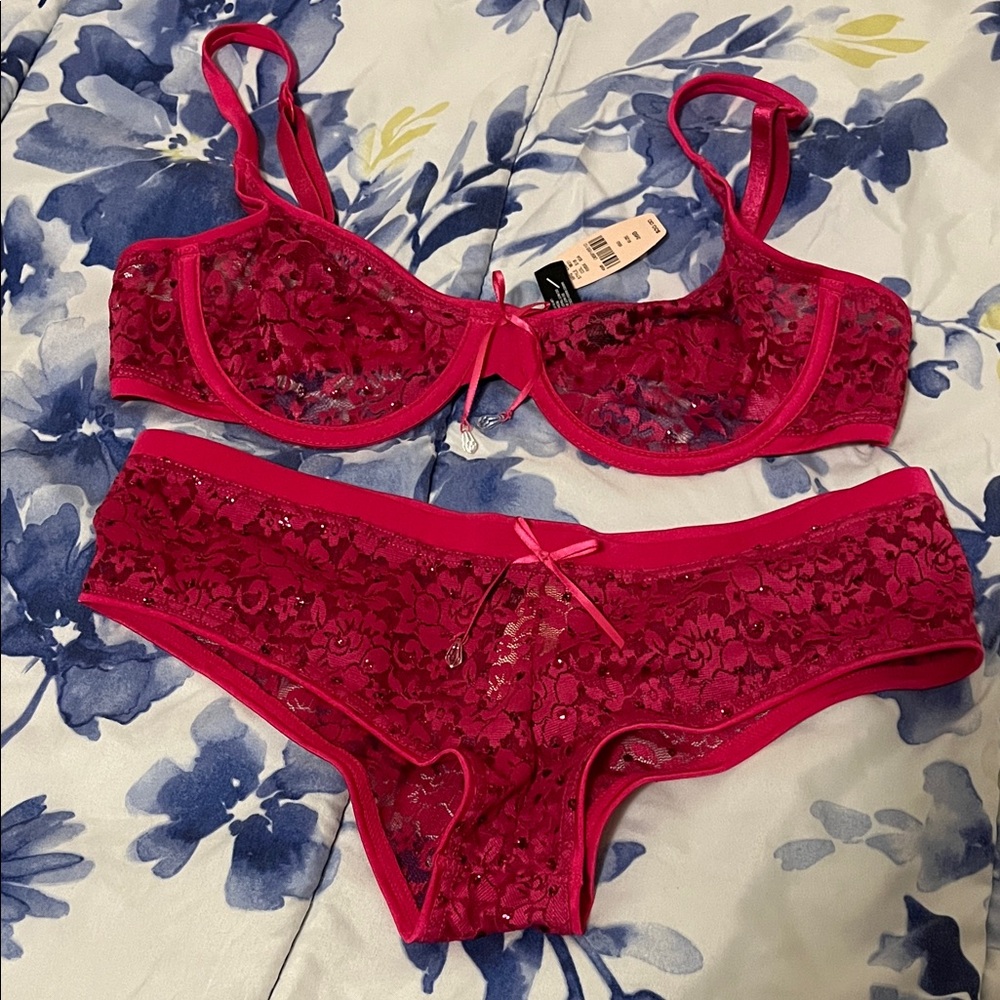 Victoria's Secret Fuchsia Lace Bra and Panty Set